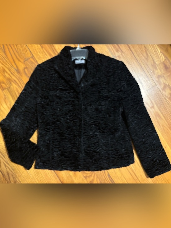 Kate Hill Jackets & Blazers - Kate Hill Black Faux-Fur Petite Jacket